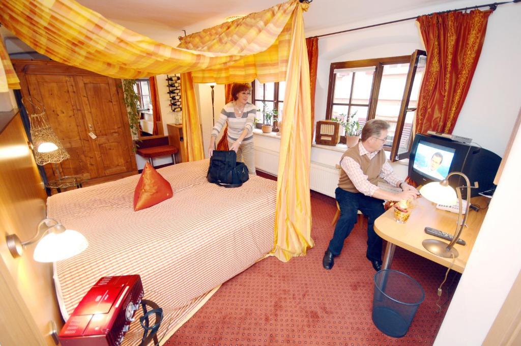 Hotel Dalberg Sankt Martin Habitación foto